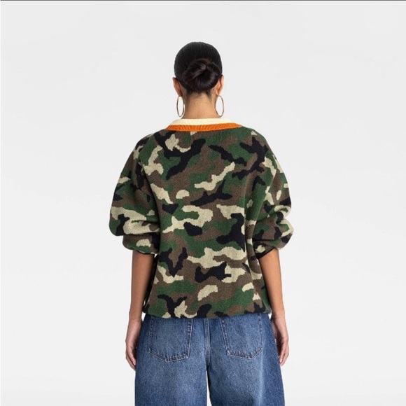 NWT KBB by KAHLANA Women's 'The Slouchy Cardigan' - Olive Camo M - Picture 2 of 4